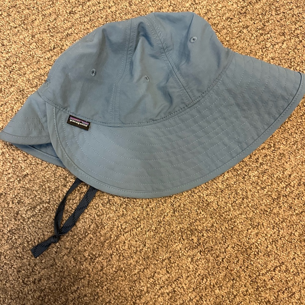 patagonia • hike bucket hat sun rain blue small outdoor urban outfitters - Picture 3 of 5